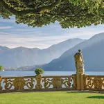 Zen - With Jacuzzi, Panoramic Views Apartment Lenno