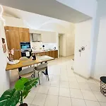 Apartment Zen - With Jacuzzi, Panoramic Views