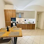 Apartment Zen - With Jacuzzi, Panoramic Views