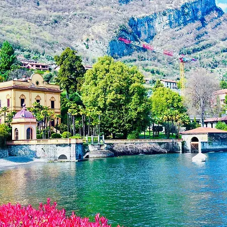 Zen - With Jacuzzi, Panoramic Views Appartement Lenno